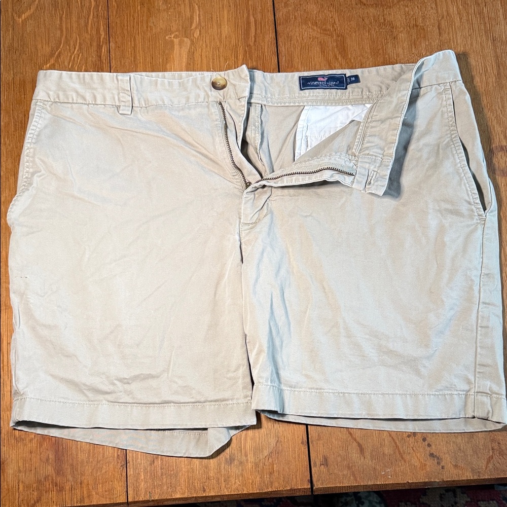 Vineyard Vines Light Tan Flat Front Shorts